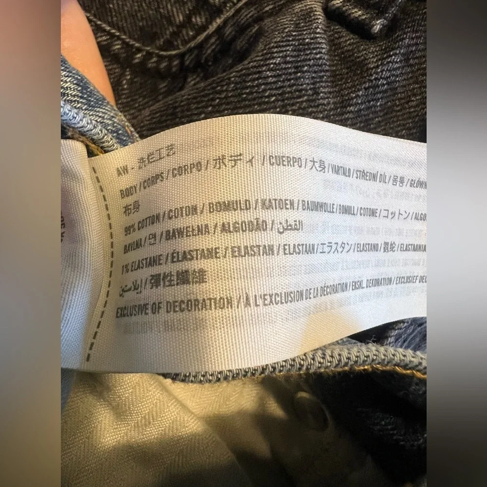 Abercrombie Curve Love Ultra High Rise Ankle Straight Jean Size 2L - Picture 10 of 11